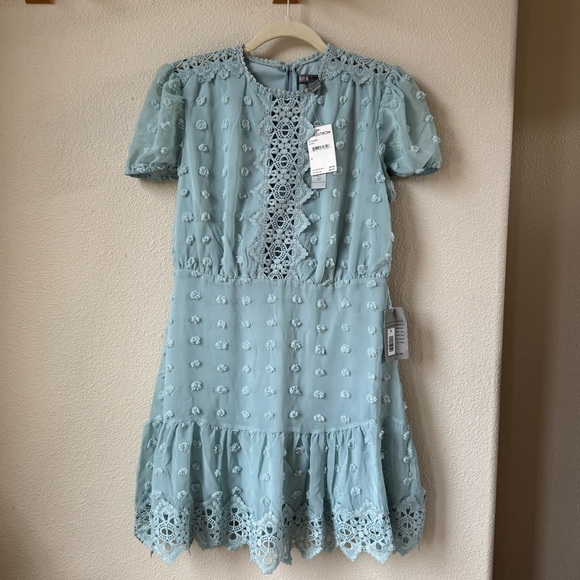 Love x Design Kelsey‎ chiffon mini dress - Picture 1 of 9